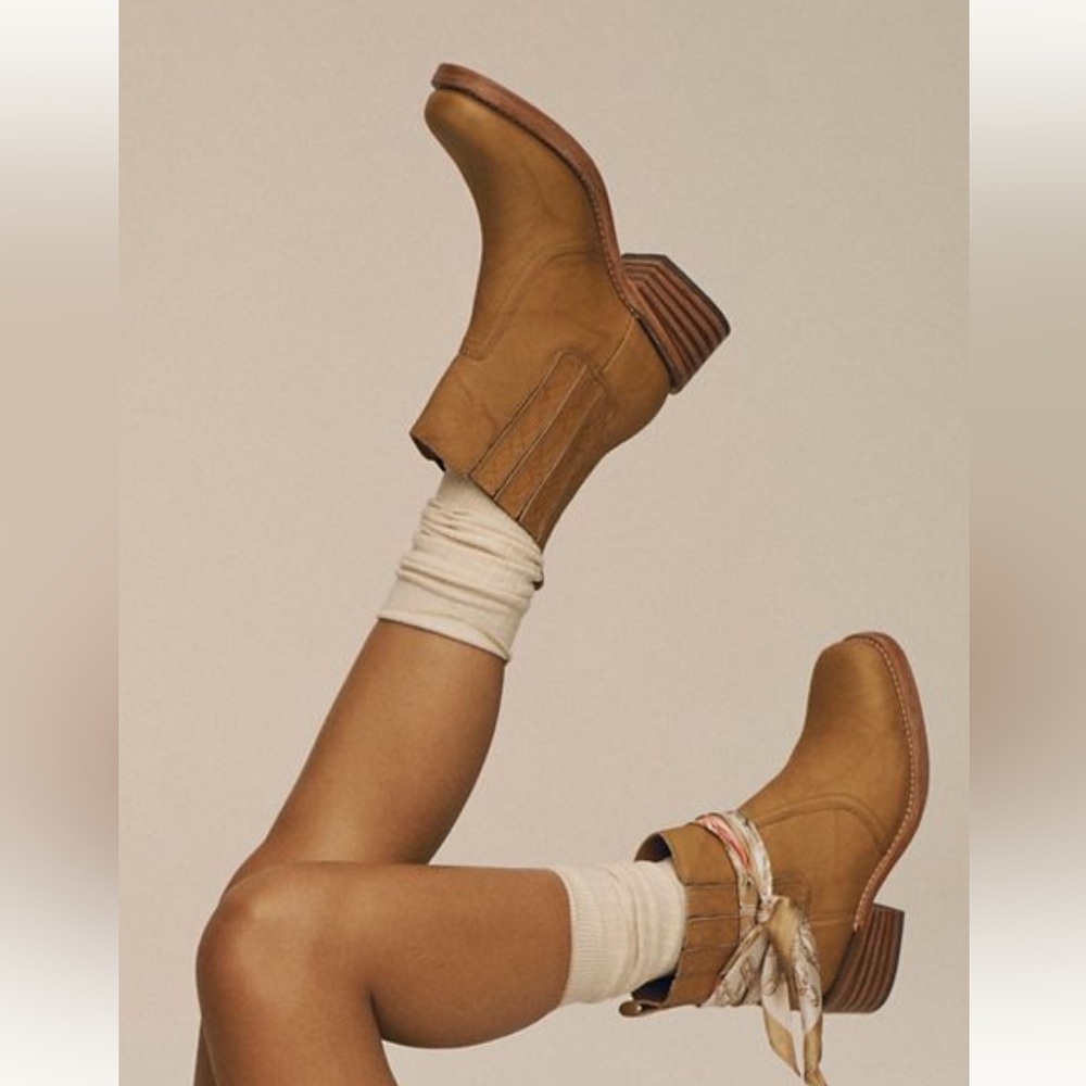 Frye Mustard Yellow Leather Chelsea Ankle Boots - Picture 2 of 6